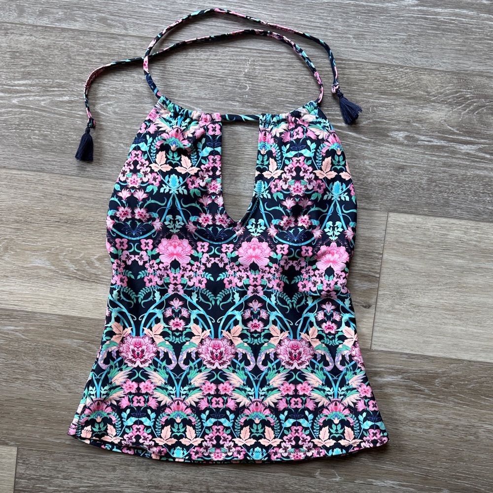 Jessica Simpson Pink and Blue swim top